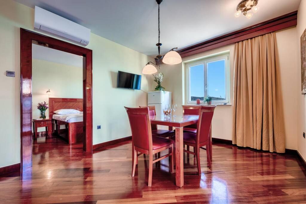 Seafront Apartment Duo Vis Buitenkant foto
